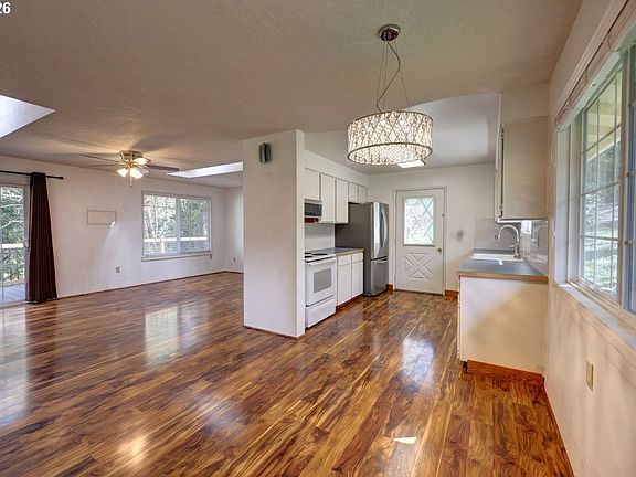 5th image of 90835 McLean Hill Rd