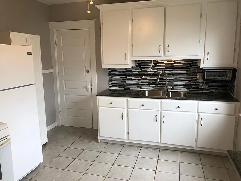 1113 West Ave #3 — Photo 4