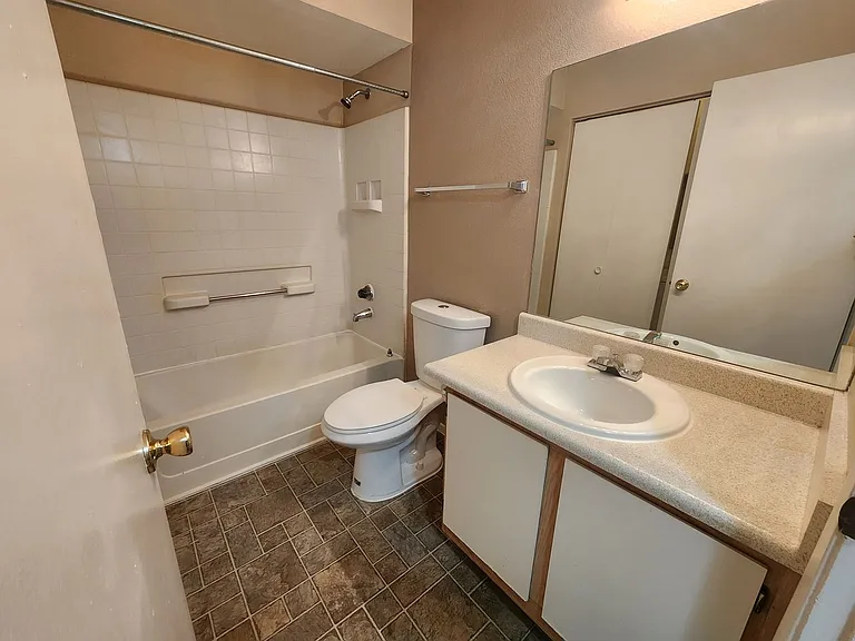2750 S Durango Dr #1078 — Photo 13