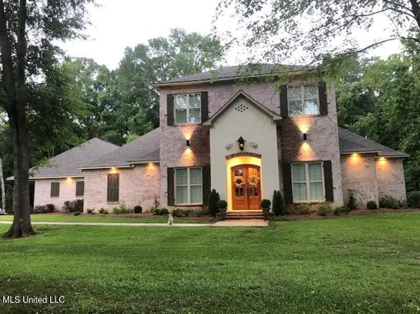 132 Sage Hill Rd, Brandon, MS 39042