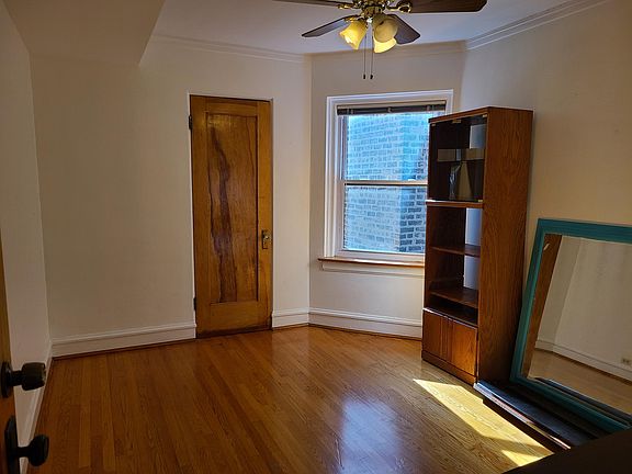 5th image of 2006 W Arthur Ave Unit 4