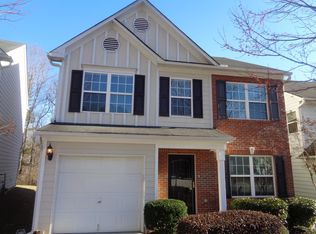 9430 Lakeview Rd, Union City, GA 30291