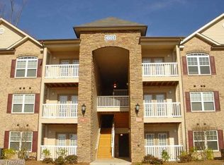 4505 Old Battleground #107, Greensboro, NC 27410