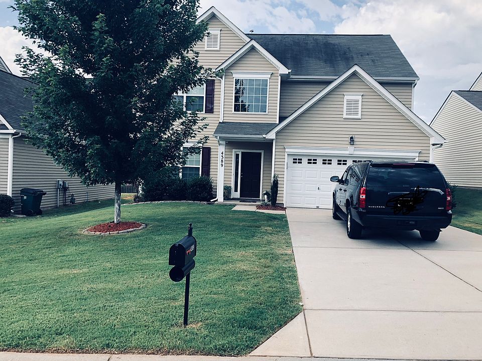 1st image of 4389 Haddington Dr
