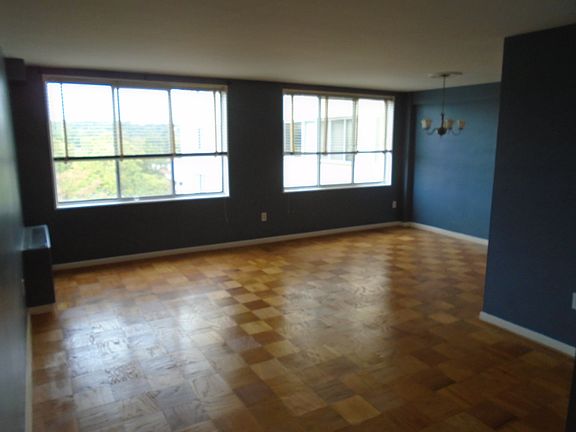 2nd image of 6641 Wakefield Dr APT 606