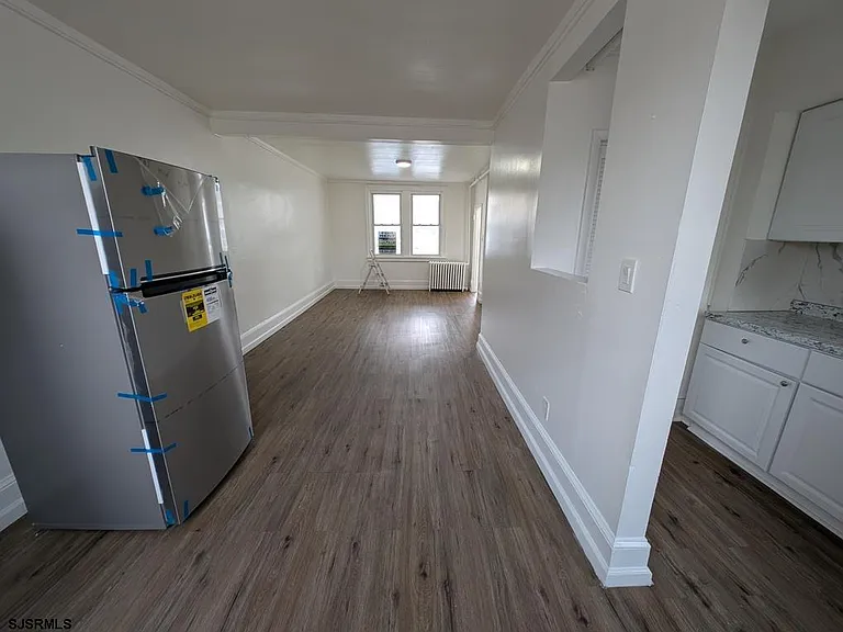 1005 N Michigan Ave — Photo 8