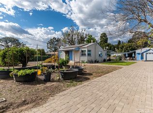 10941 Walnut Dr, Sunland, CA 91040