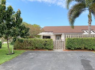 947 NW 52nd St #947, Pompano Beach, FL 33064
