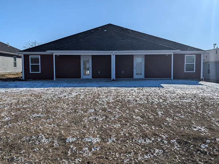 709 Short Leaf Ln — Photo 24