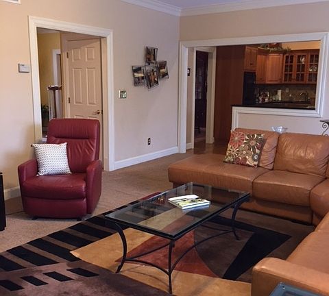 5th image of 4004 Peppertree Dr