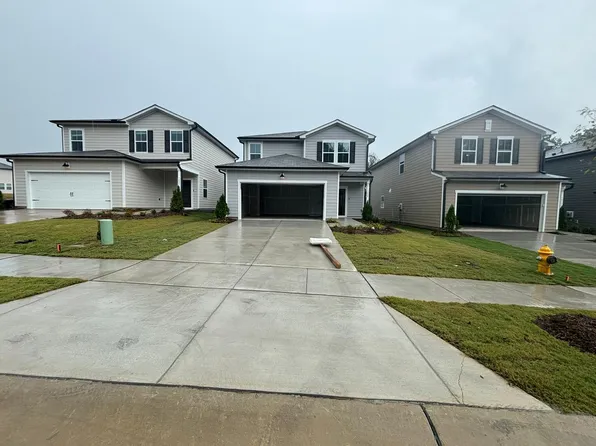 1429 Rhodes Pond St, Wendell, NC 27591