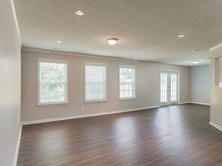 6726 Brookfield Way — Photo 4