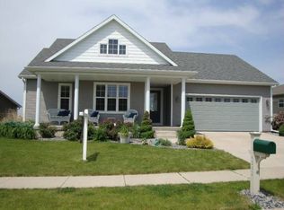6202 Canyon Pkwy, Mc Farland, WI 53558