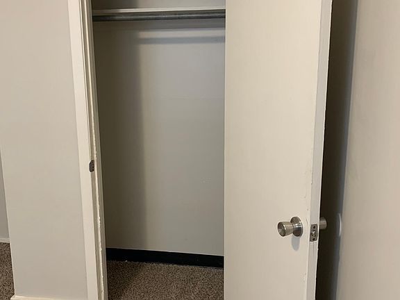 3rd image of 2447 S Saint Clair Ave