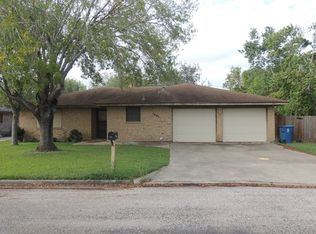 1601 Avalon Ave, Port Lavaca, TX 77979