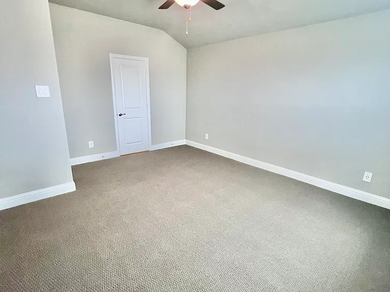2367 Aspen Hill Dr #1 — Photo 12