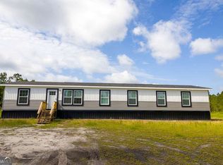 1475 Lewis Davis Rd, Waycross, GA 31503