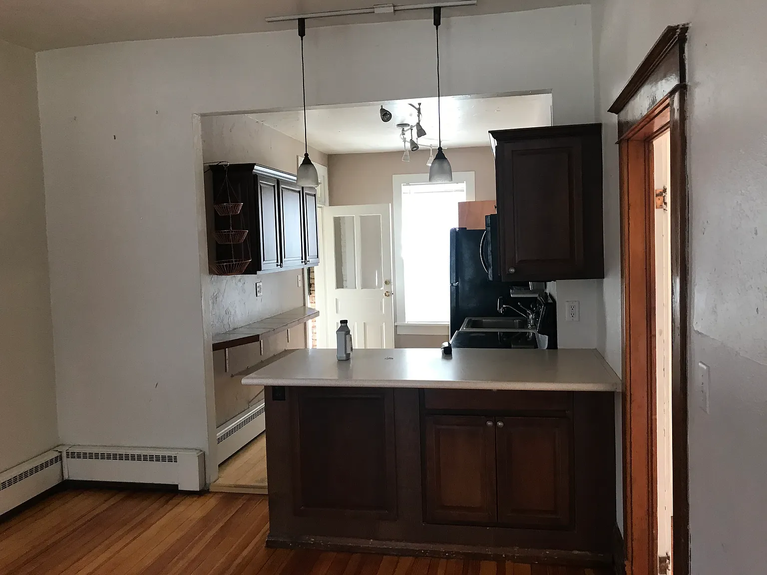 2 bed, 850 sqft, $1,850 — Photo 3