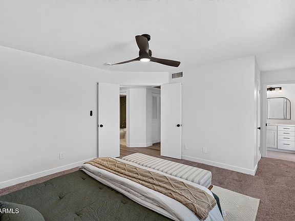 5th image of 1252 W Kilarea Avenue