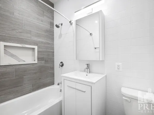 332 East 74th Street image 5 of 10