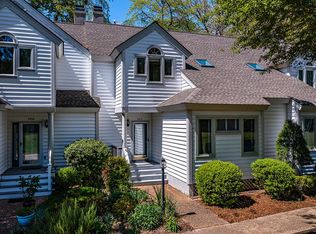 5818 Rivers Landing Ter, White Stone, VA 22578