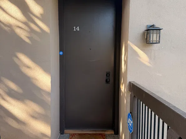 2294 Woodside Ln Unit 14, Sacramento, CA 95825