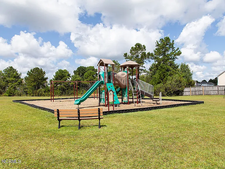 6944 Sasparilla Dr — Photo 27