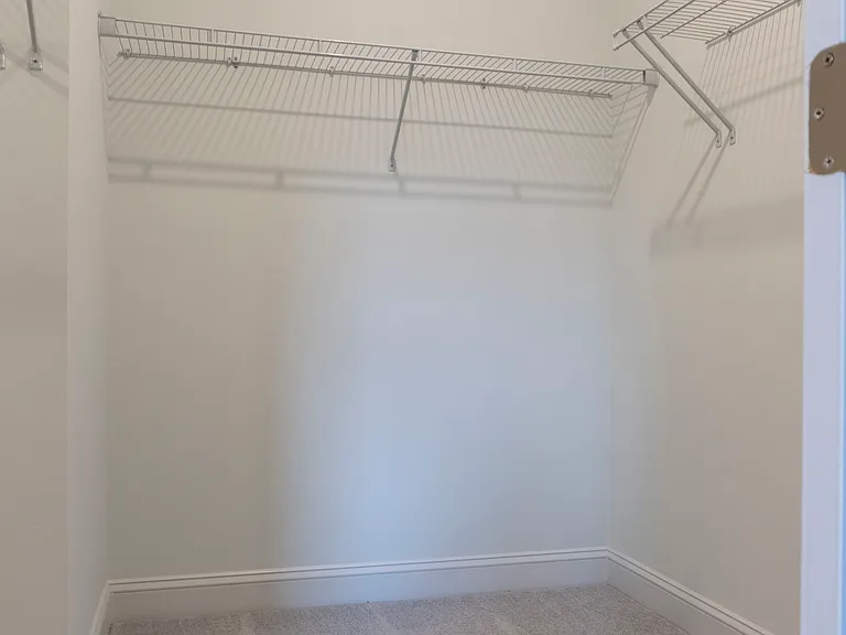 725 Hardin Hill Ln — Photo 30