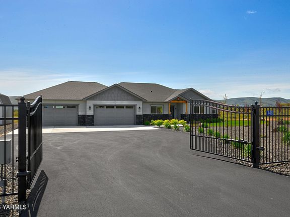 5th image of 448 Red Tail Rd