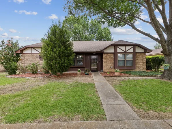 2214 Clearhaven Dr, Garland, TX 75040