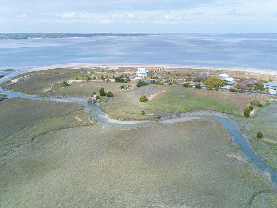 1st image of 180 Harbor Dr N