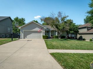 5650 SW 34th Pl, Topeka, KS 66614