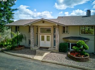 158 Woodberry Ln, Roseburg, OR 97471