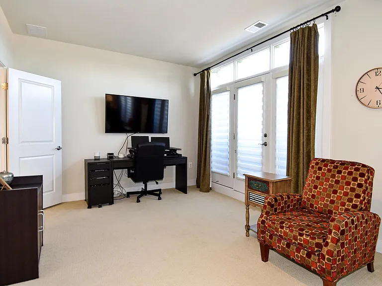 1418 Main Line Blvd #102 — Photo 32