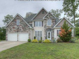 30 James Cir, Culloden, WV 25510