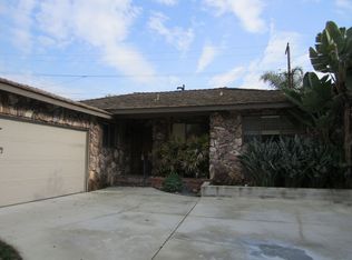 1140 Pine Bluff Dr, Pasadena, CA 91107