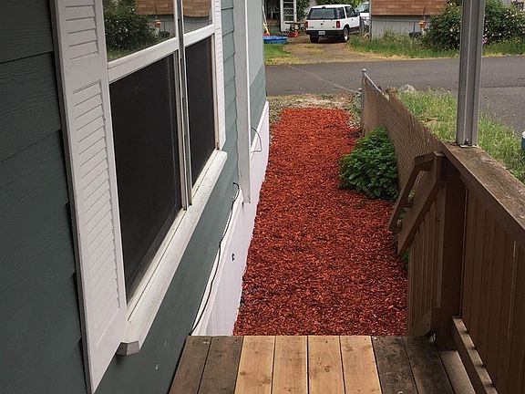 3rd image of 742 N 2nd Ave #17