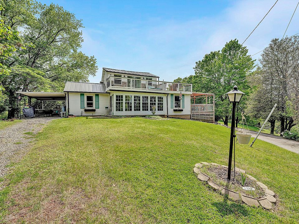 1st image of 3913 Saul Ln