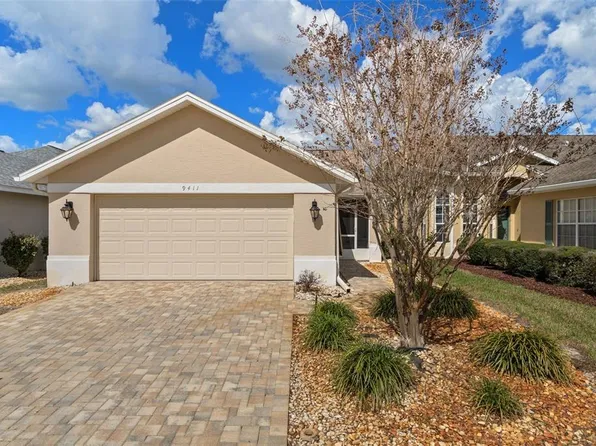 9411 Burnam Dr, Weeki Wachee, FL 34613