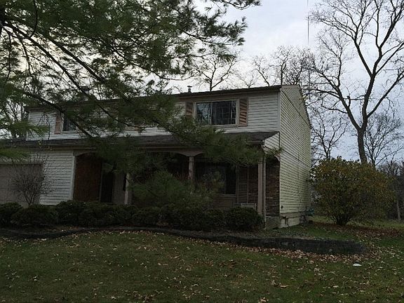 3rd image of 1415 Royston Dr