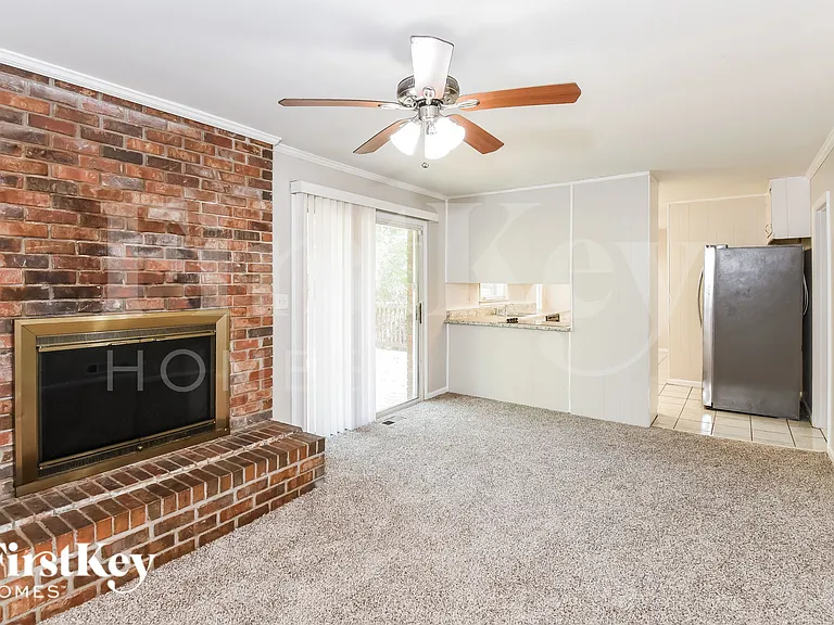 3605 Las Olas Dr — Photo 10