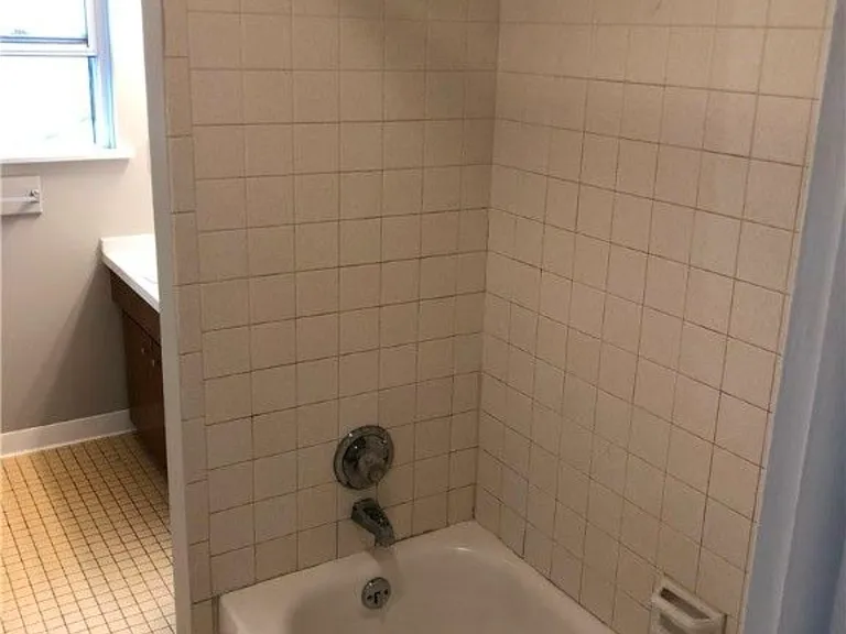 1455 Norton St #3 — Photo 8