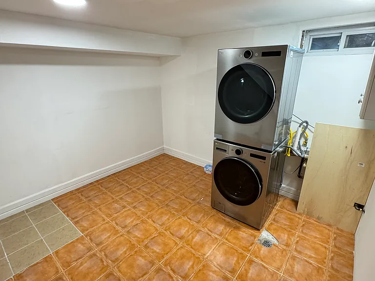 277 Skyline Dr — Photo 23