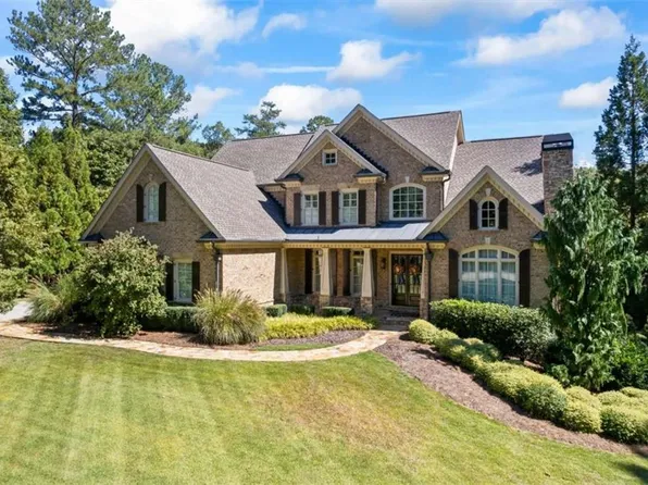 530 Saint Ives Walk, Monroe, GA 30655