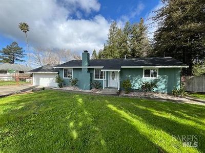 483 Mountain View Avenue, Santa Rosa, CA, 95407