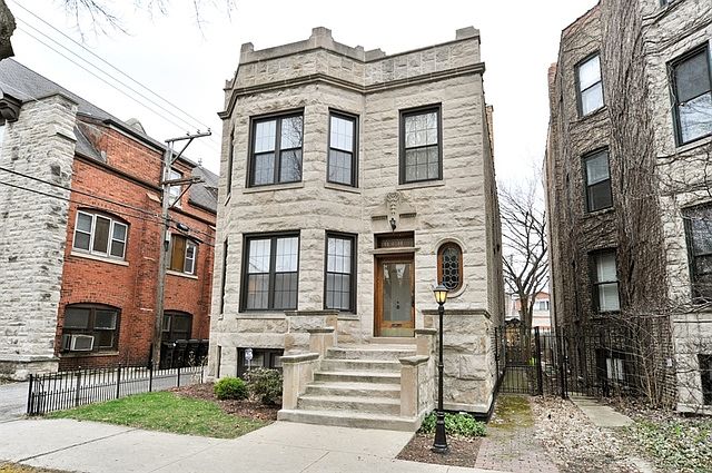 1st image of 2614 N Francisco Ave
