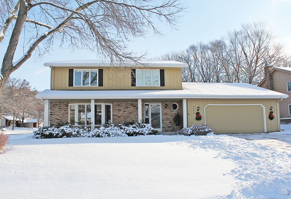 1st image of 9445 Aspen Cir