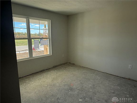 5th image of 705 Brubaker Dr