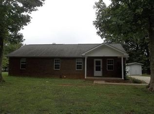 332 Toddville Rd, Charlotte, NC 28214