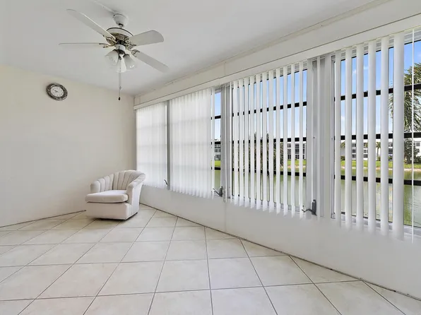 222 Wellington G, West Palm Beach, FL 33417